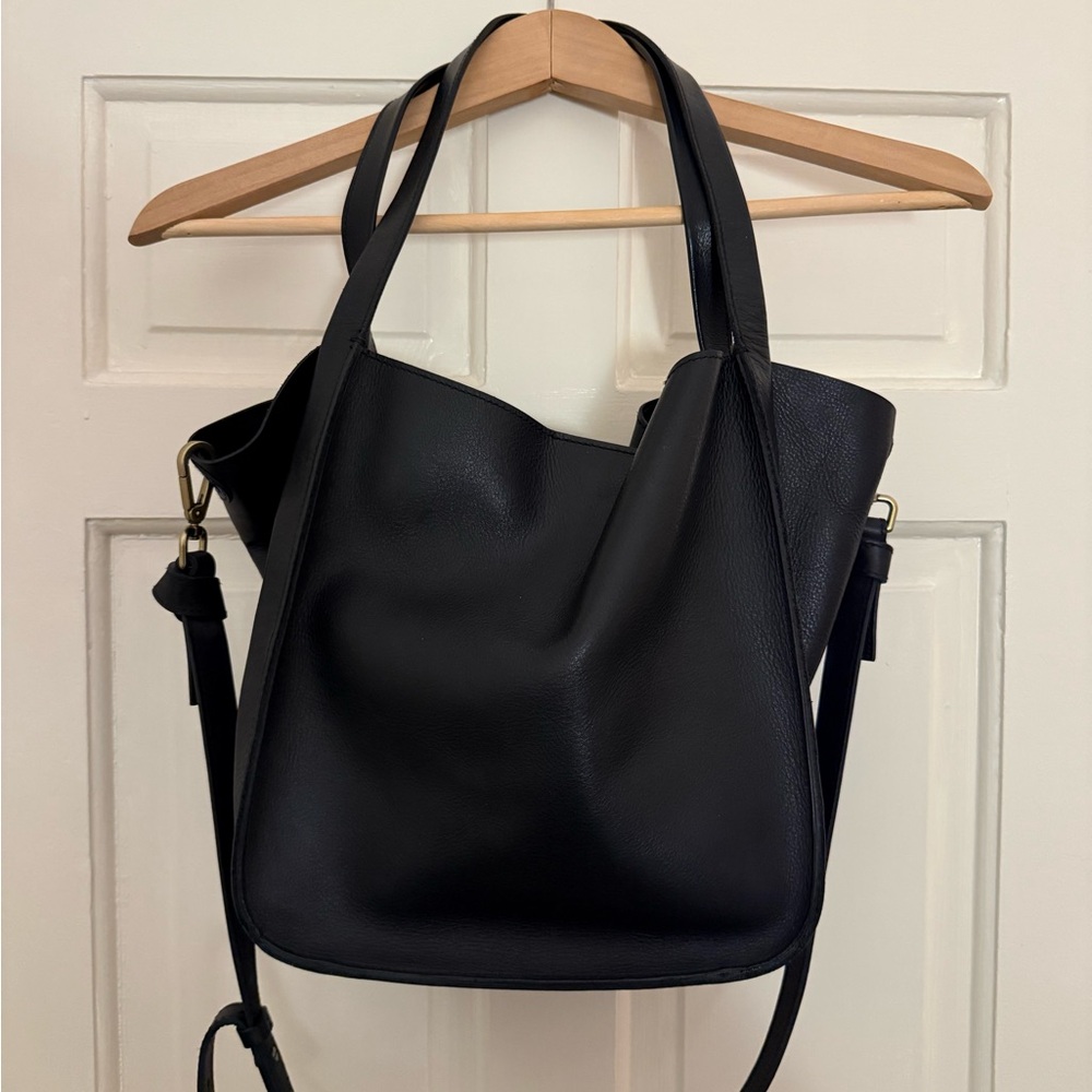 Madewell Sleek Black Leather Shoulder Bag